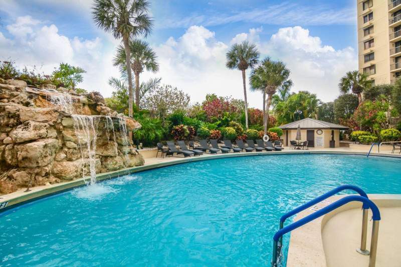 3 bedroom Condominium at 2450 Presidential Way #1405, Lands of the President / Envoy Condo, West Palm Beach — photo 2