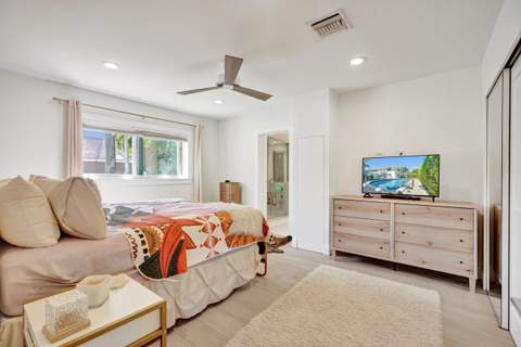 2050 NE 39th Street #101, Fort Lauderdale FL - photo 18 of 35