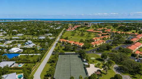 5403 SE Miles Grant Road #H-209, Stuart FL - photo 10 of 26