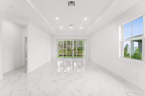 10059 NW Dreamweaver Road, Port St. Lucie FL - photo 16 of 37