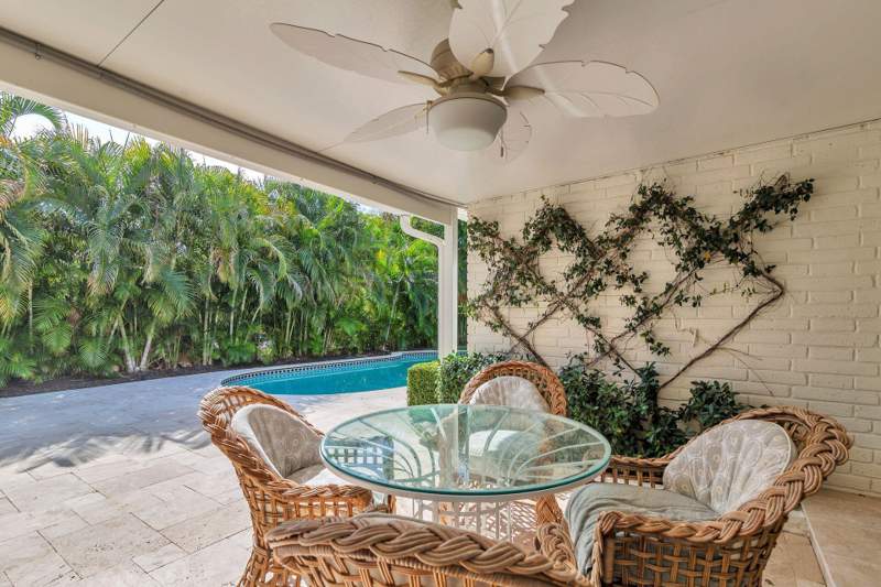 3 bedroom Single Family Residence at 246 Gray Street, Gladeport Sub Trs A And B, West Palm Beach — photo 4