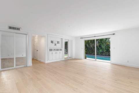 246 Gray Street, West Palm Beach FL - photo 18 of 29