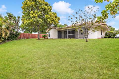 1273 Spring Circle Drive, Coral Springs FL - photo 22 of 35