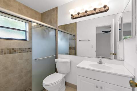 1273 Spring Circle Drive, Coral Springs FL - photo 15 of 35