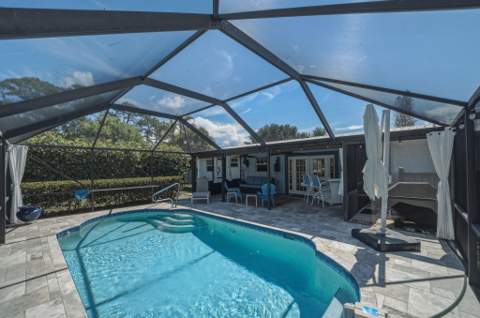 1252 SE Madison Avenue, Stuart FL - photo 6 of 49