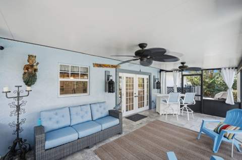 1252 SE Madison Avenue, Stuart FL - photo 7 of 49