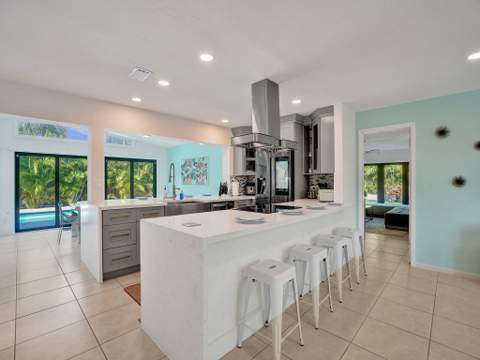 5251 NE 26th Avenue, Fort Lauderdale FL - photo 16 of 85