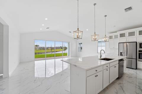 10056 NW Field Flower Trail, Port St. Lucie FL - photo 12 of 32