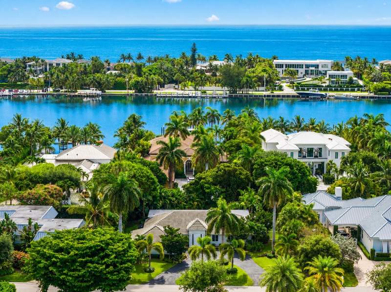 3 bedroom Single Family Residence at 1386 S Atlantic Drive, Point Manalapan/Hypoluxo Island, Lantana — photo 3