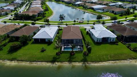 11340 SW Lunata Way, Port St. Lucie FL - photo 6 of 67