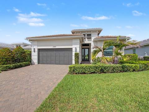 11340 SW Lunata Way, Port St. Lucie FL - photo 7 of 67