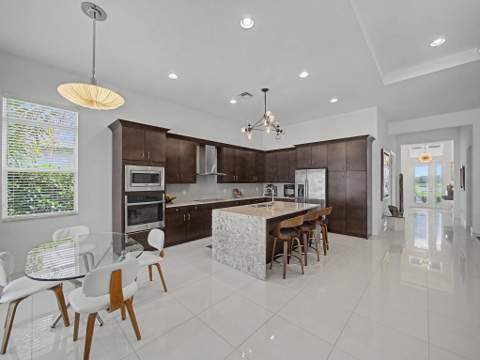 11340 SW Lunata Way, Port St. Lucie FL - photo 11 of 67