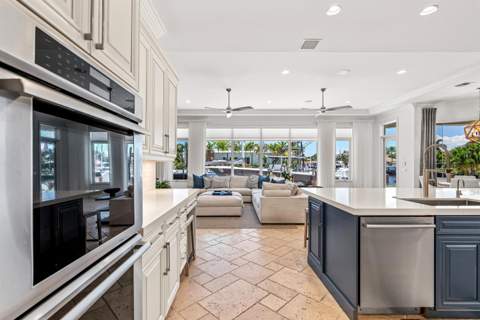 2320 NE 34th Court, Lighthouse Point FL - photo 19 of 91