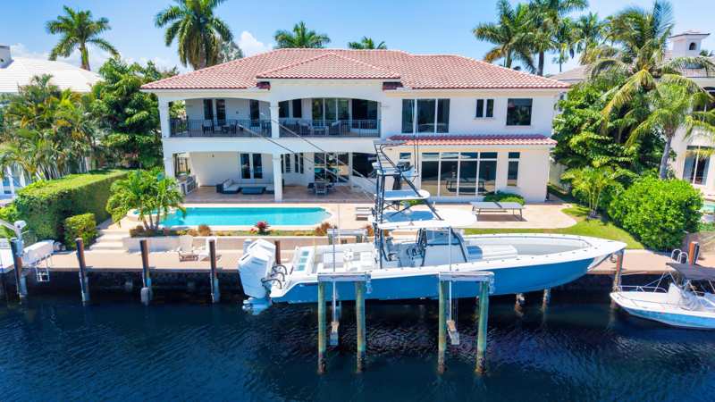 5 bedroom Single Family Residence at 2320 NE 34th Court, Lighthouse Point 6th Sec, Lighthouse Point — photo 1