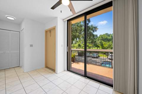 8701 SW 30th Street #211, Davie FL - photo 10 of 29