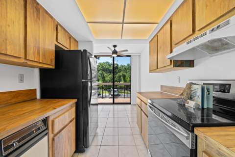 8701 SW 30th Street #211, Davie FL - photo 24 of 29
