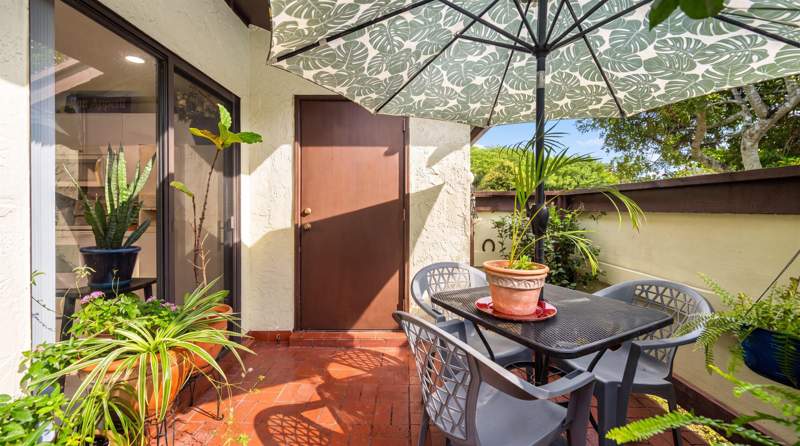 2 bedroom Villa at 291 Amber Court, Strathmore Gate West Unit 1, Royal Palm Beach — photo 3