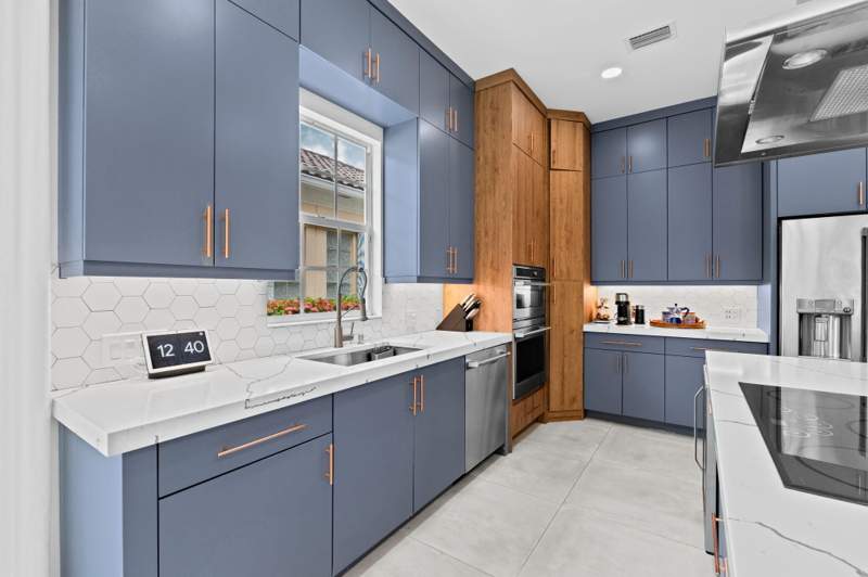 3 bedroom Single Family Residence at 8342 Dominica Place, Villagewalk Of Wellington 1, Wellington — photo 3