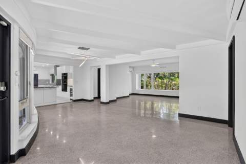 2614 NE 15th Street, Fort Lauderdale FL - photo 11 of 74