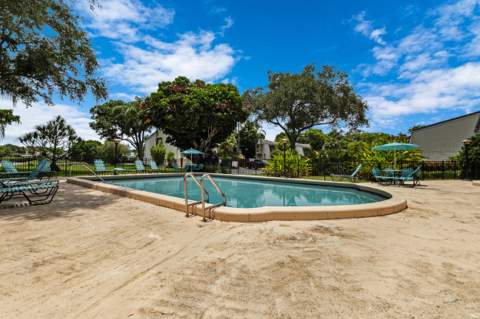 3015 Oaktree Lane #Unit 277, Hollywood FL - photo 23 of 69
