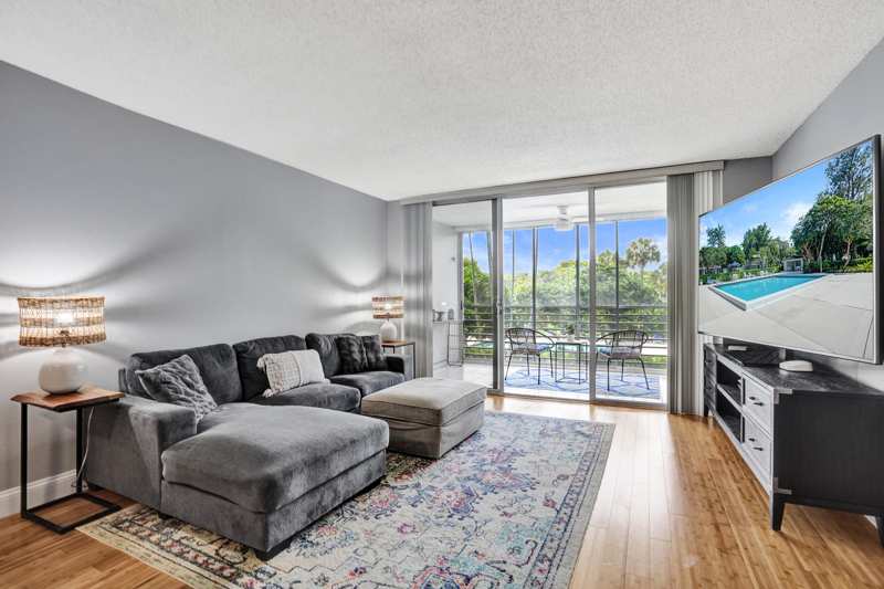 2 bedroom Condominium at 4200 Oaks Terrace #203, No 14 Palm-Aire Country Club, Pompano Beach — photo 1
