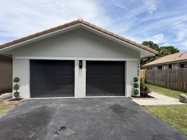 Coral Springs University Drive