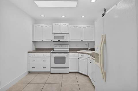 8617 Boca Glades Boulevard #F, Boca Raton FL - photo 9 of 50