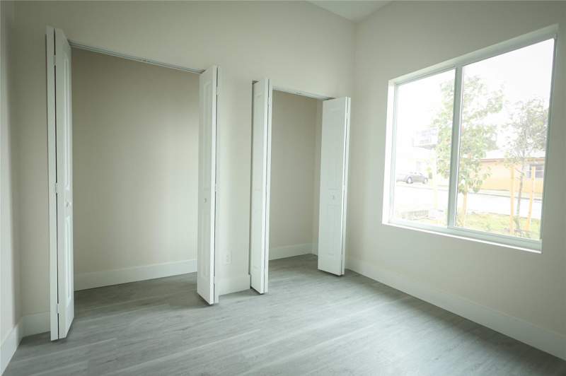 4 bedroom Single Family Residence at 732 19th Street, Washington Heights, West Palm Beach — photo 4