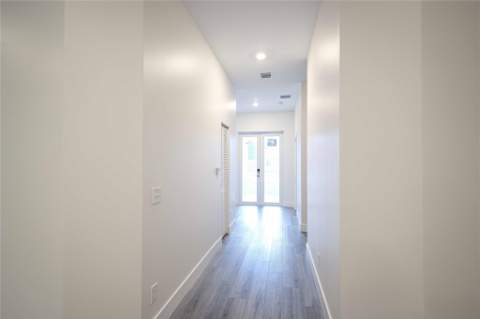 732 19th Street, West Palm Beach FL - photo 8 of 13