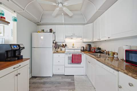 30 Waterford B, Delray Beach FL - photo 12 of 29