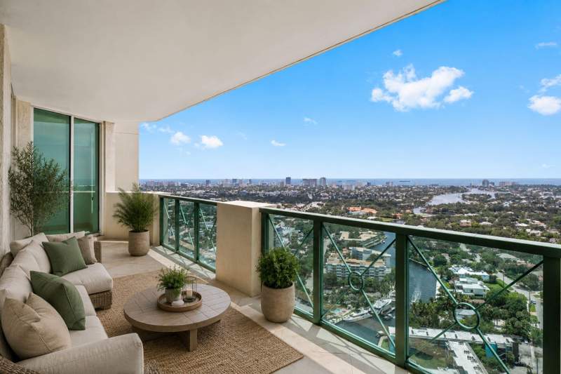 2 bedroom Condominium at 411 N New River Dr Drive #3605, Las Olas Grand Condo, Fort Lauderdale — photo 2