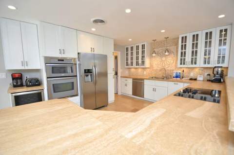 2060 Coco Palm Place, Lauderdale-By-The-Sea FL - photo 11 of 35