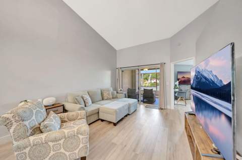 15136 W Tranquility Lake Drive, Delray Beach FL - photo 23 of 72