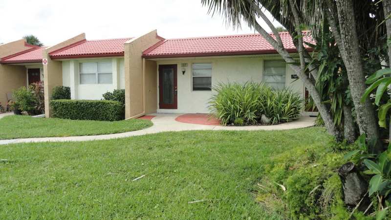 2 bedroom Villa at 117 Golden River Drive, Golden Lakes Village Condo 12-A, West Palm Beach — photo 1