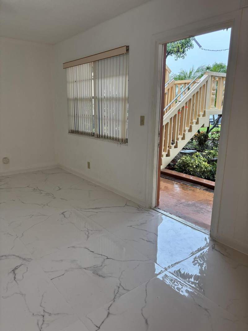 2 bedroom Condominium at 204 Salisbury I #204, Century Village / Salisbury Condos, West Palm Beach — photo 2