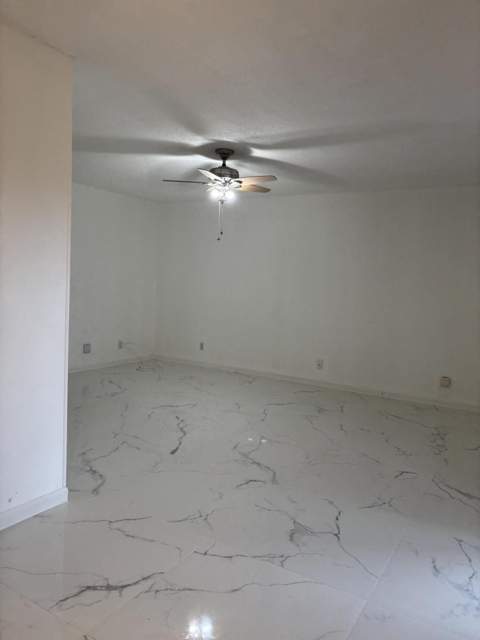 204 Salisbury I #204, West Palm Beach FL - photo 13 of 24