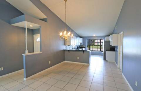 4074 Gator Trace Road, Fort Pierce FL - photo 6 of 30