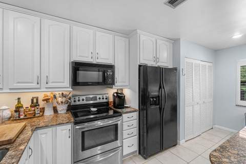 2898 SW 22nd Circle #232a, Delray Beach FL - photo 14 of 34