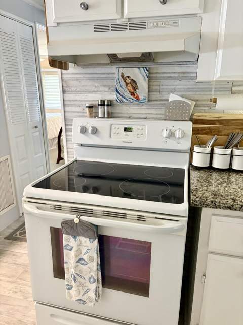 91 Camino Del Rio, Port St. Lucie FL - photo 19 of 53