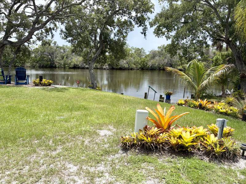 2 bedroom Manufactured Home at 91 Camino Del Rio, Riverview, Port St. Lucie — photo 4