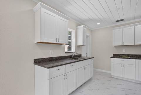 426 N 19th Street, Fort Pierce FL - photo 12 of 40