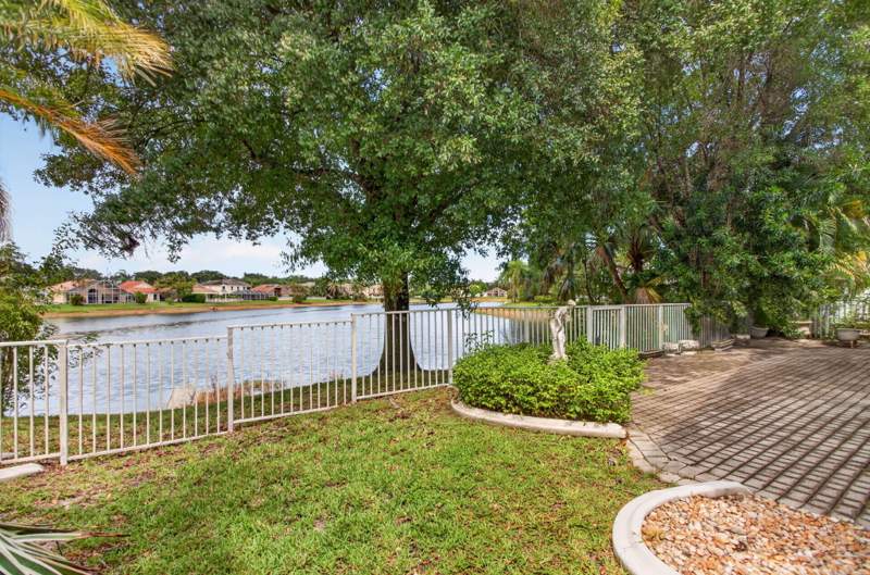 3 bedroom Single Family Residence at 6621 NW 78th Drive, Mayfair At Parkland, Parkland — photo 5