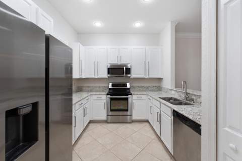 10117 SW Canossa Way, Port St. Lucie FL - photo 20 of 43