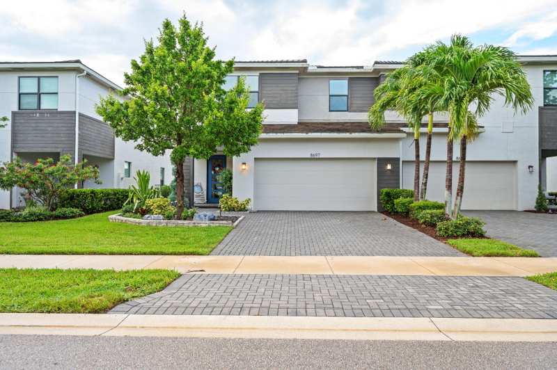 4 bedroom Townhouse at 8697 Corvus, Polo Legacy Mxpd, Lake Worth — photo 1