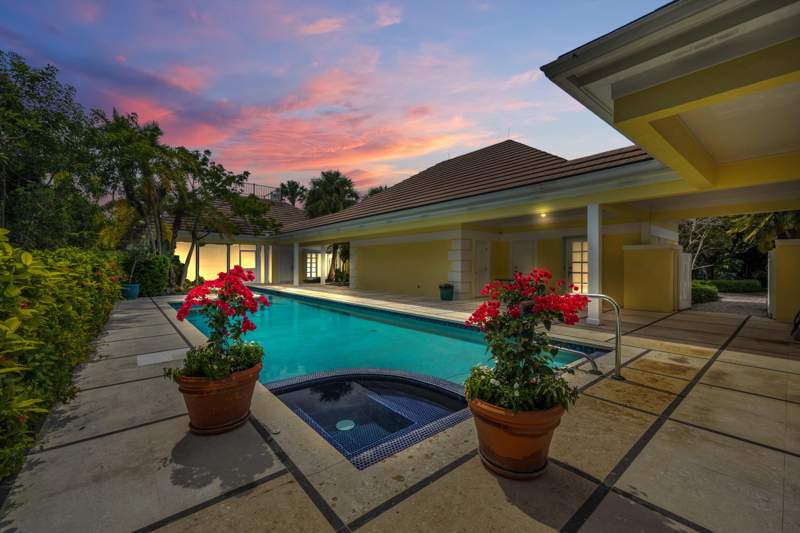5 bedroom Single Family Residence at 7107 SE Golfhouse Drive, Loblolly Pines, Hobe Sound — photo 2