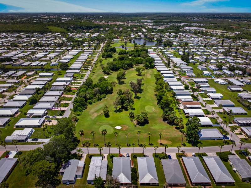 2 bedroom Mobile Home at 48 Florida Way, Spanish Lakes one, Port St. Lucie — photo 5