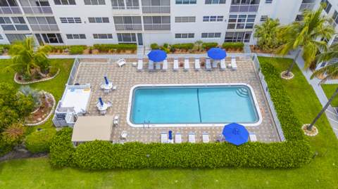 3201 NE 8th Street #206, Pompano Beach FL - photo 11 of 27