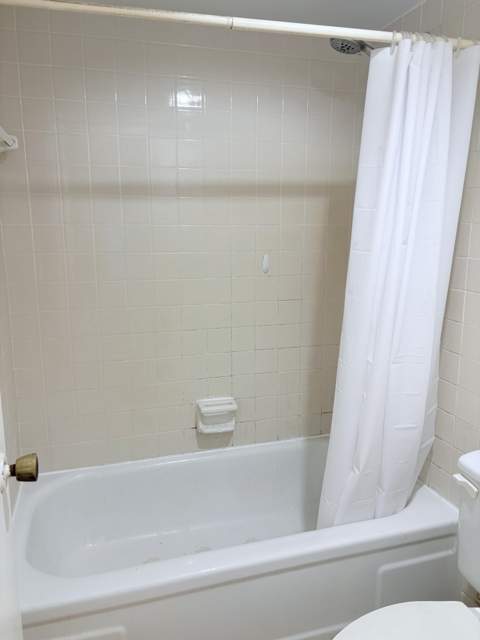 2314 S Cypress Bend Drive #Unit 614, Pompano Beach FL - photo 15 of 35