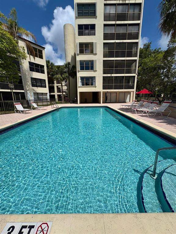 1 bedroom Condominium at 2314 S Cypress Bend Drive #Unit 614, Cypress Bend I-B And I-C Condo, Pompano Beach — photo 3