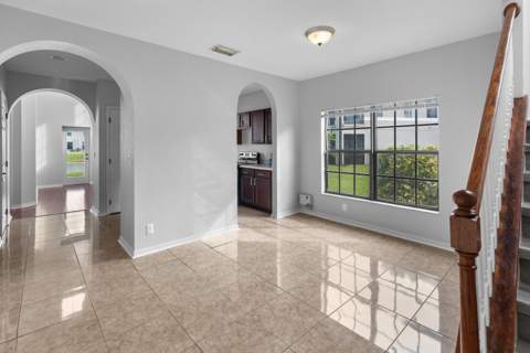 5021 NW Coventry Circle, Port St. Lucie FL - photo 12 of 47